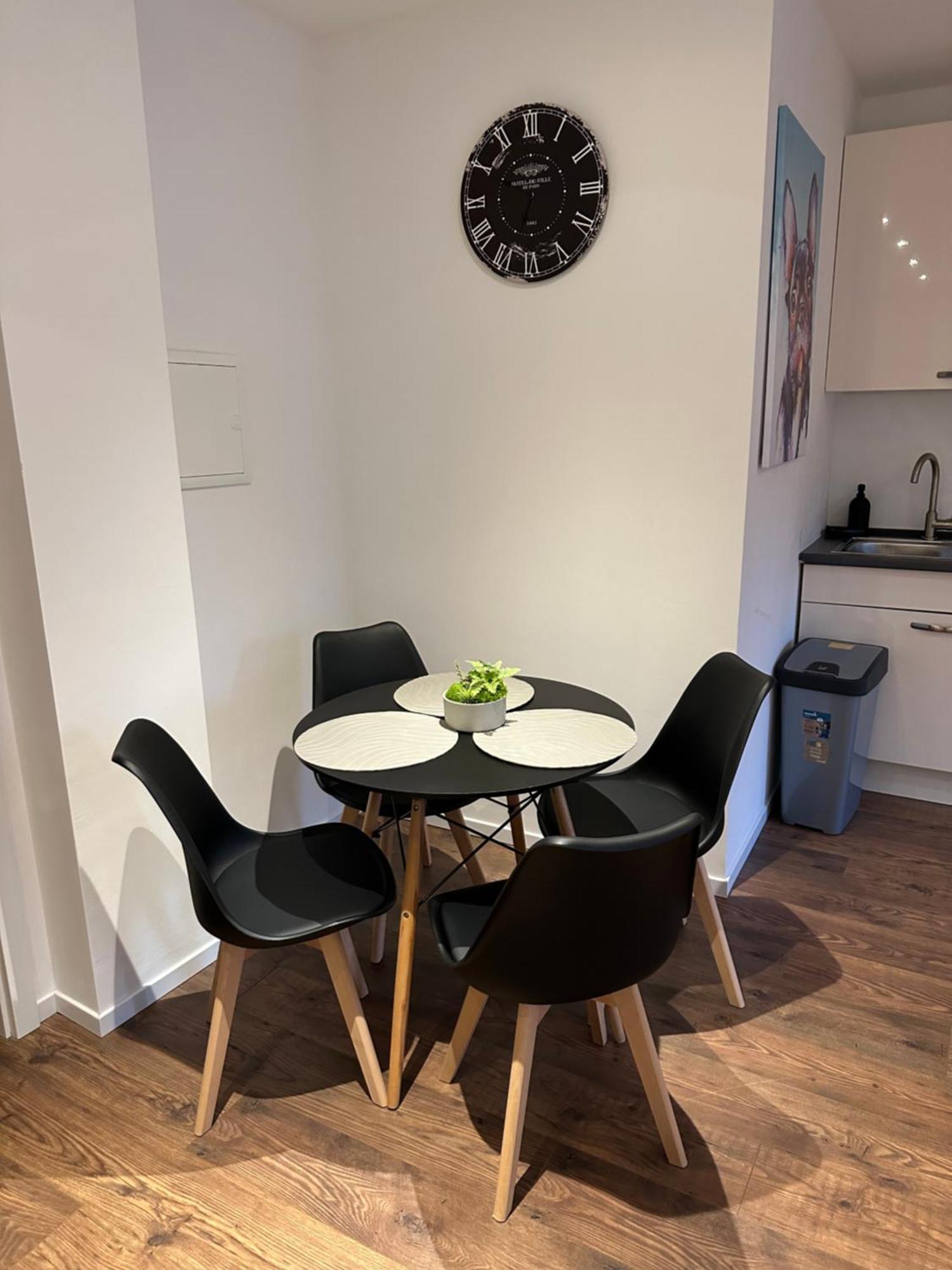 Mola Apartments-Apartment Im Herdecker Zentrum Fuer 3 Gaeste-Gratis Parkplatz-Highspeed Wlan-Auch Fuer Langzeit Geeignet Exterior photo